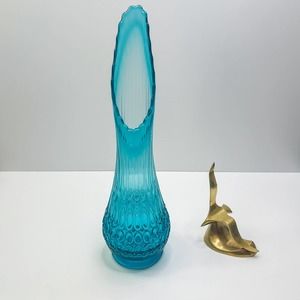 LE Smith Glass Vintage Mid Century Modern Thousand Eyes Peacock Swung Glass Vase